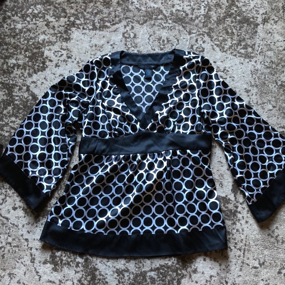 Ladies Saint Tropez West kimono style top